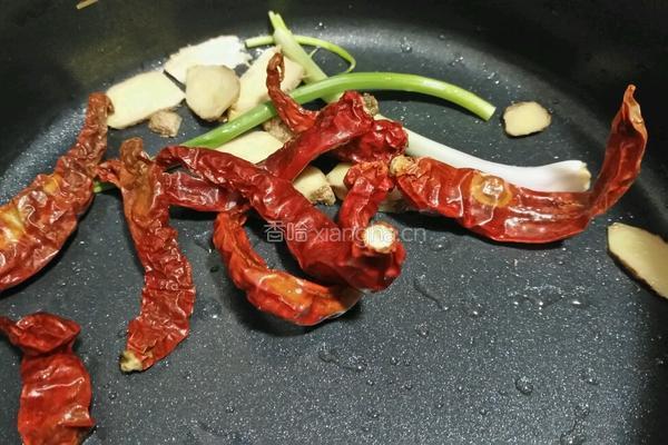 黄豆焖猪脚的做法图解4
