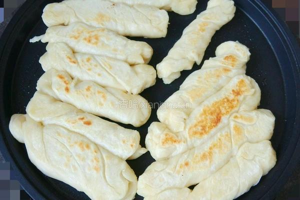 电饼铛花卷的做法图解6