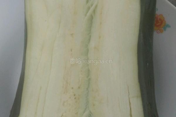 微波炉烤茄子的做法图解2