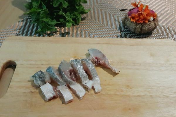 咸鱼烧茄子土豆的做法图解4