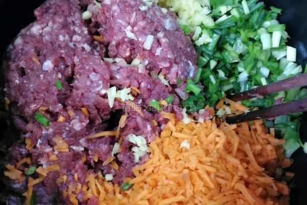 牛肉水煎包的做法图解5