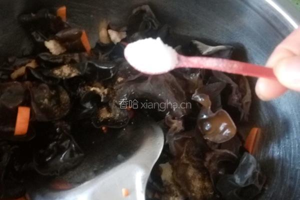 木耳炒肉的做法图解6