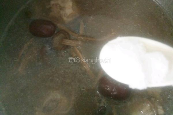 茶树菇排骨汤的做法图解11
