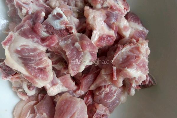 鲍鱼菇炖肉的做法图解3