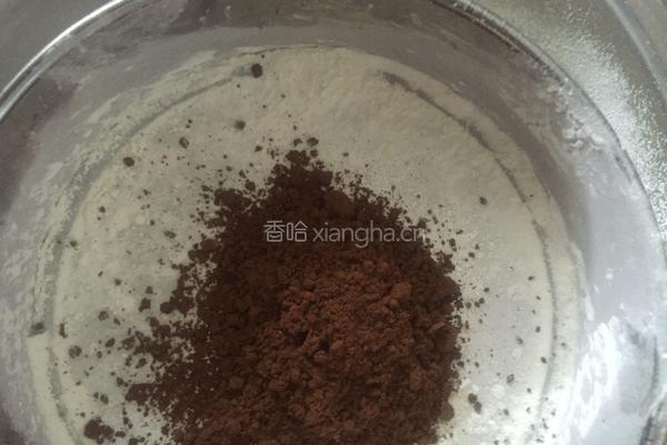 可可戚风蛋糕！的做法图解5