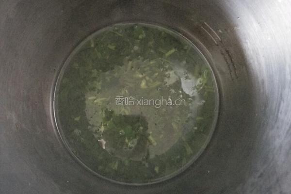 翡翠菠菜泥的做法图解3