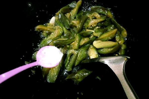 清炒花茄子的做法图解7