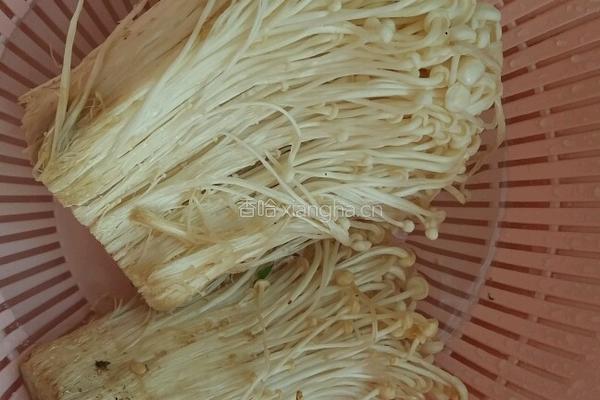 凉拌金针菇的做法图解2