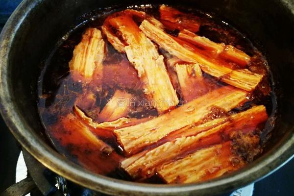 辣炒腐竹卤田螺的做法图解6