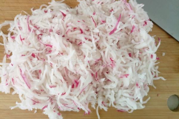 牛肉萝卜馅彩色蒸饺的做法图解7