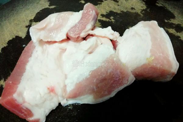 蒜泥白肉 凉拌肉 李庄白肉蘸水的做法图解1