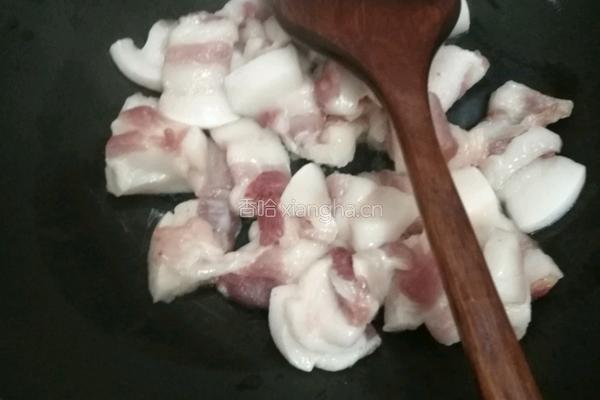 腐竹猪腩的做法图解1
