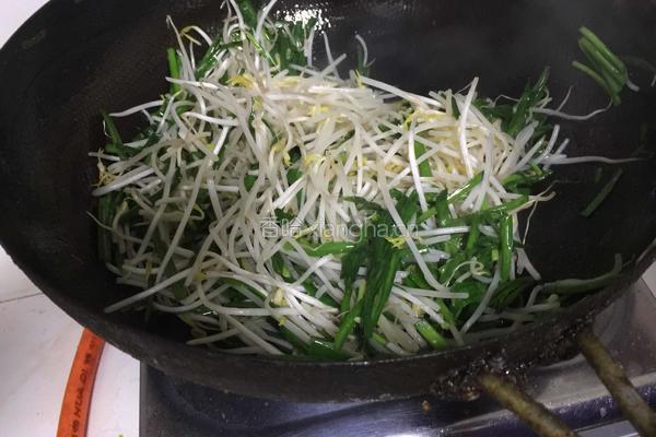 韭菜炒豆芽的做法图解7