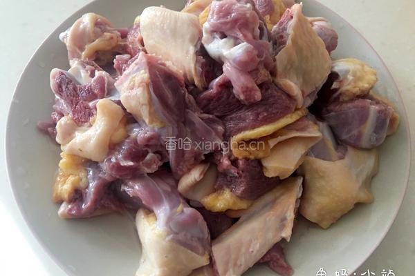 【啤酒鸭】的做法图解1