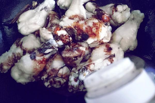 土豆鲍菇烧鸡翅根的做法图解6
