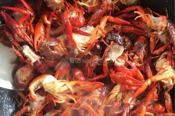 香嫩小龙虾的做法图解2