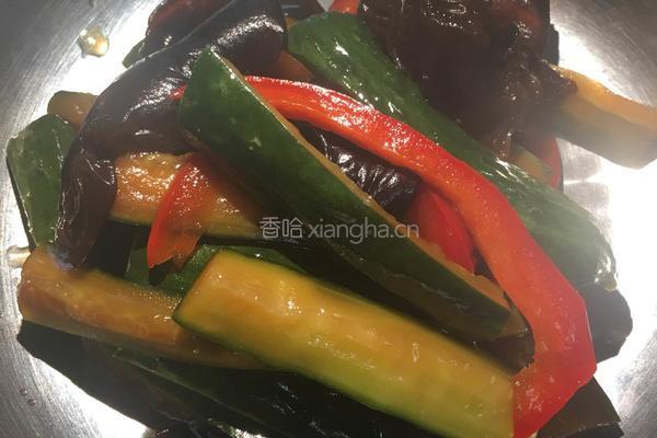 秘制腌黄瓜的做法图解8