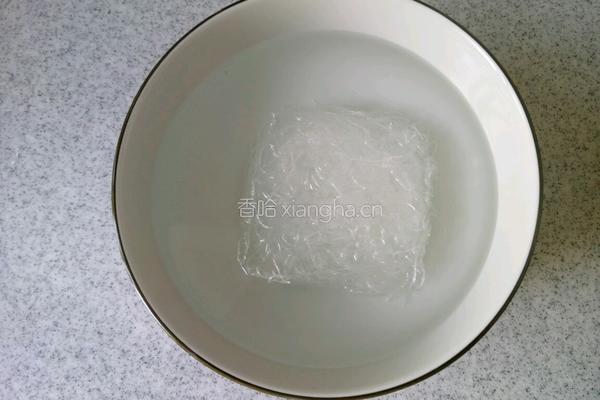 蒜蓉粉丝(一分钟出锅的快手菜)的做法图解1