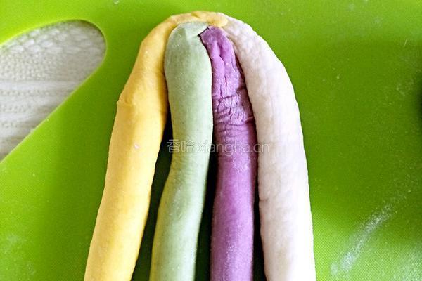 麻花辫馒头的做法图解7