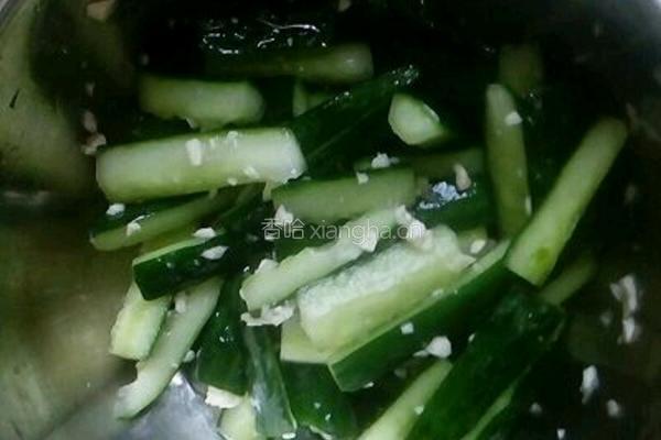 醋黄瓜的做法图解3
