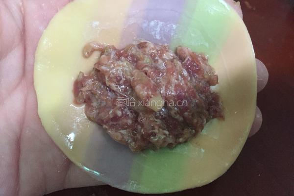 牛肉芹菜饺子的做法图解6