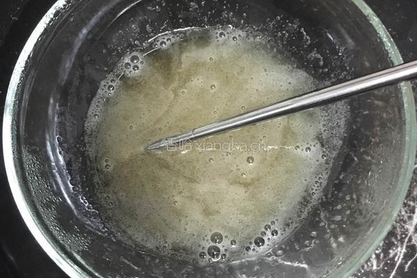 芒果慕斯蛋糕的做法图解2