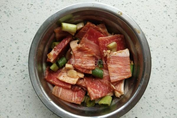 蒜蓉面豆的做法图解1