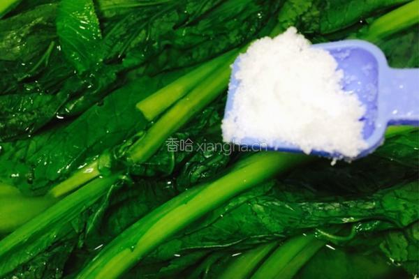 醋拌爽口春菜（瘦身功效）的做法图解3