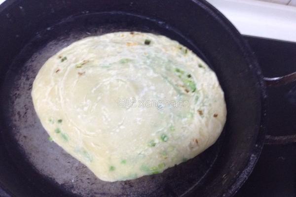 葱花油饼的做法图解15