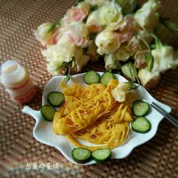 鸟巢鸡蛋饼的做法[图]