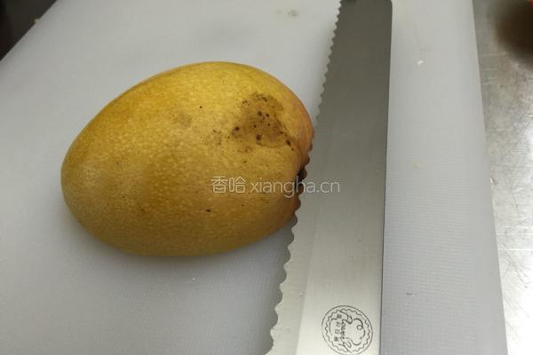 芒果颗粒的做法图解1
