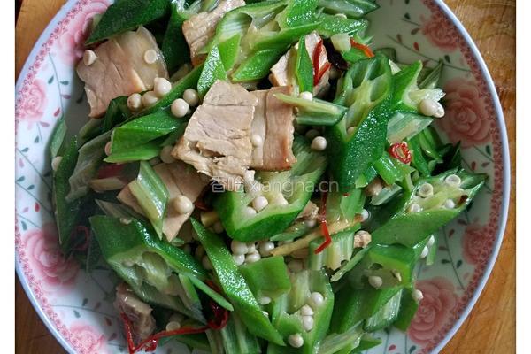 简单版秋葵炒肉片