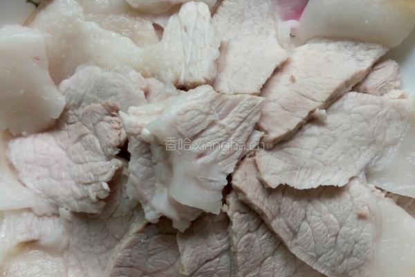 蒜泥白肉的做法图解3