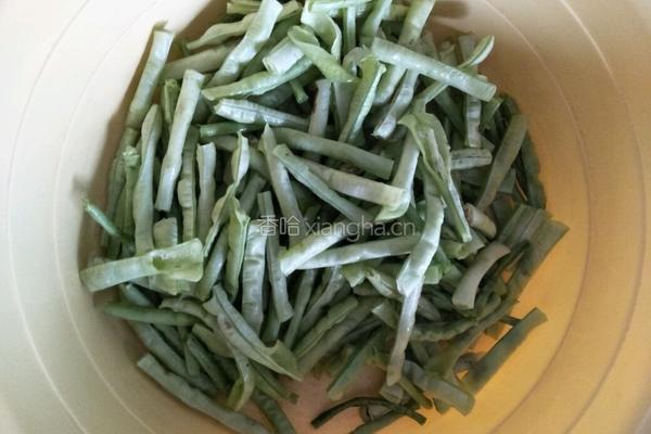 蒸老豆角的做法图解4
