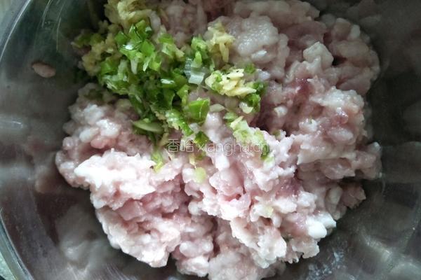 猪肉馅大肉包的做法图解6