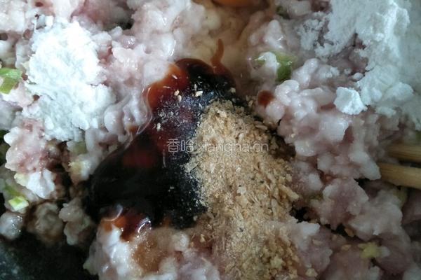 猪肉馅大肉包的做法图解7