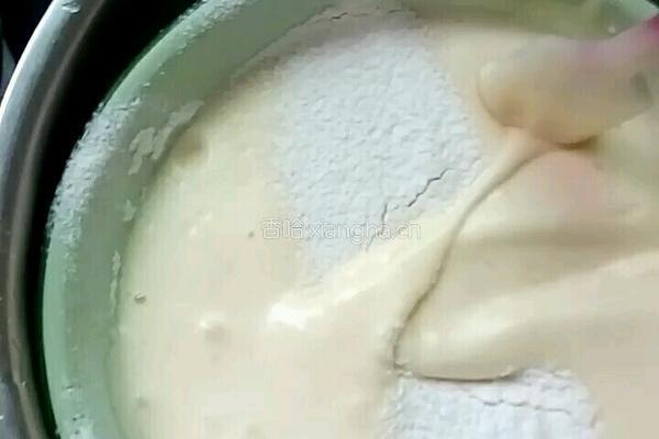 全蛋蛋糕的做法图解1