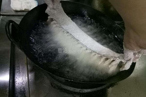 珊湖鱼的做法图解7