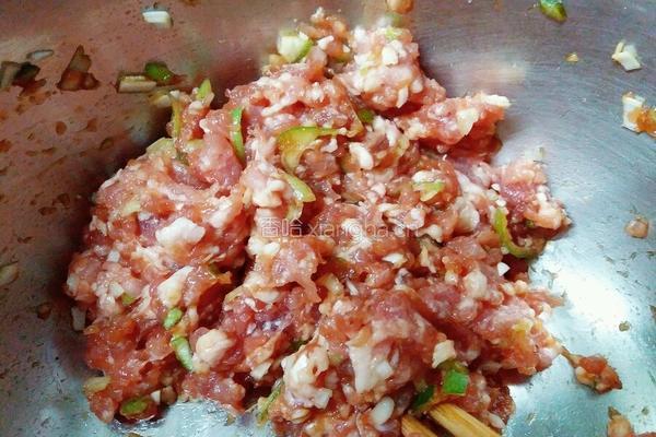 肉沫豇豆的做法图解1
