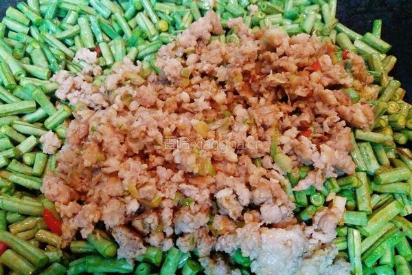 肉沫豇豆的做法图解10