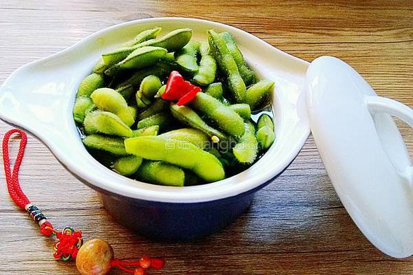蓝调盐水煮毛豆的做法图解5