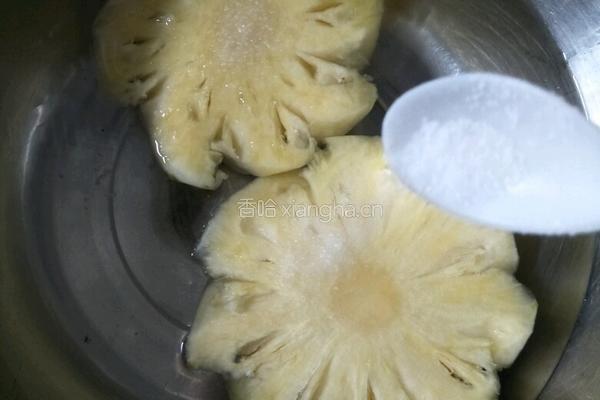 馄饨皮菠萝派的做法图解1