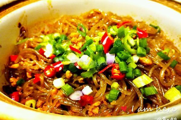 咸鱼肉末粉丝煲的做法图解11