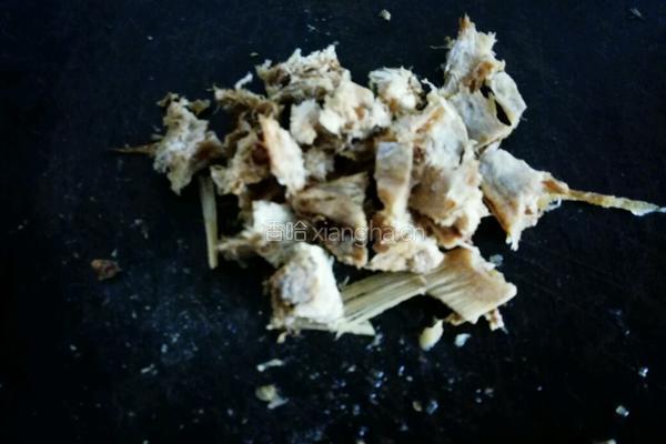 咸鱼肉末粉丝煲的做法图解5