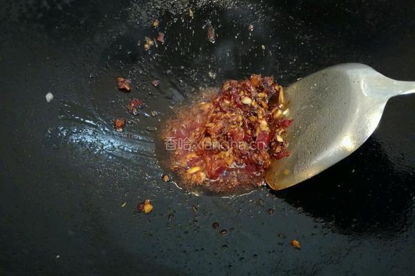 咸鱼肉末粉丝煲的做法图解6