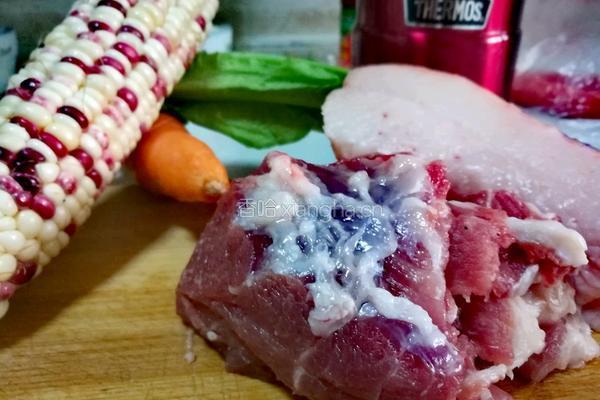 猪肉胡萝卜抄手的做法图解1