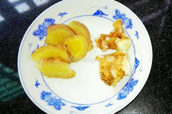 猪蹄当归汤的做法图解2