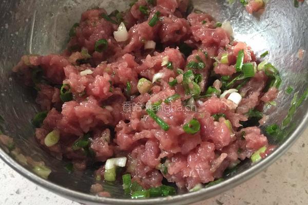 香葱瘦肉馄饨的做法图解5