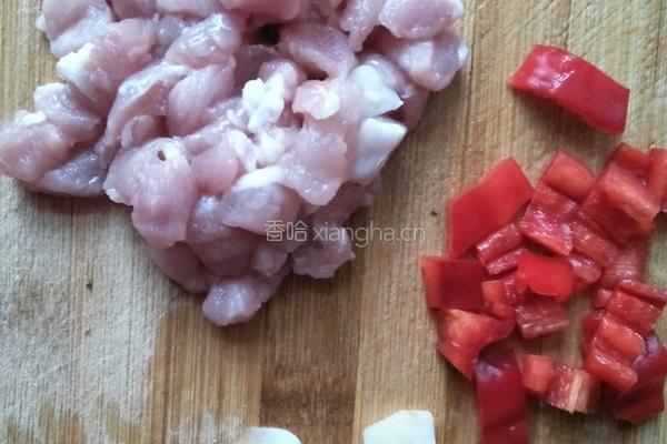 肉丁豆角的做法图解4
