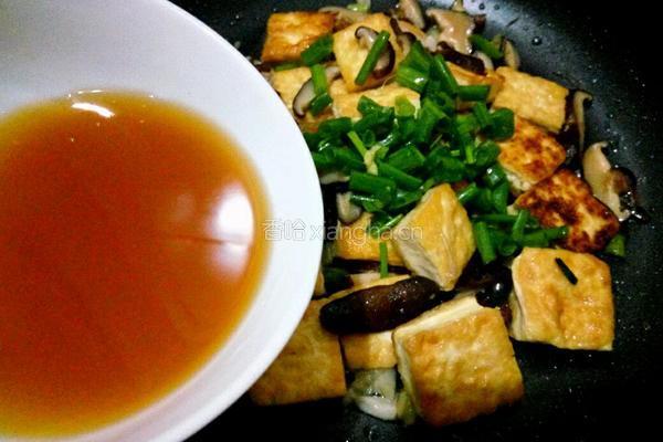 豆腐烧香菇的做法图解11
